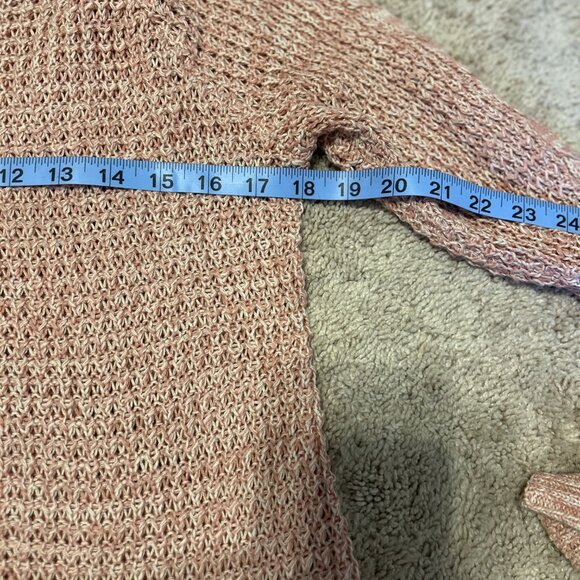 Pink Rose Basket Weave Pattern Knit Long Sleeve Round Neck Sweater Size M - Picture 11 of 12